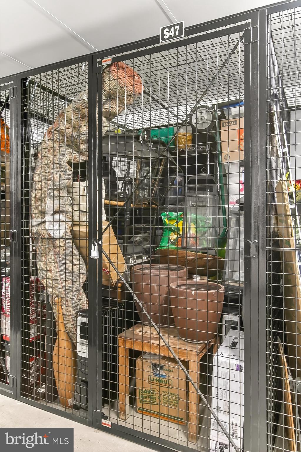 THE ATRIUM AT METROWEST - Residential