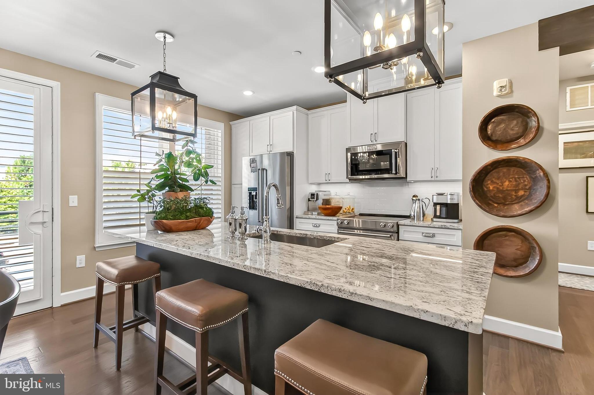 THE ATRIUM AT METROWEST - Residential