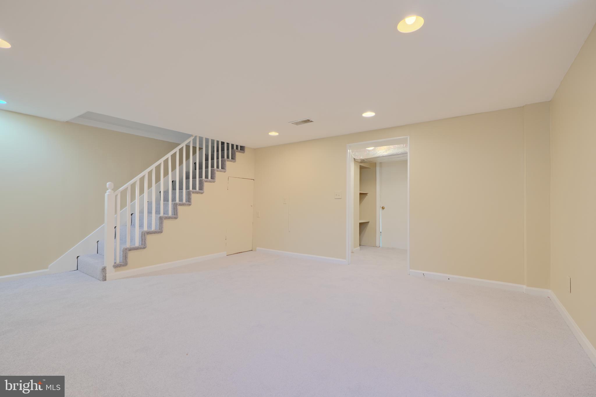 TOWSON PARK - Residential Lease