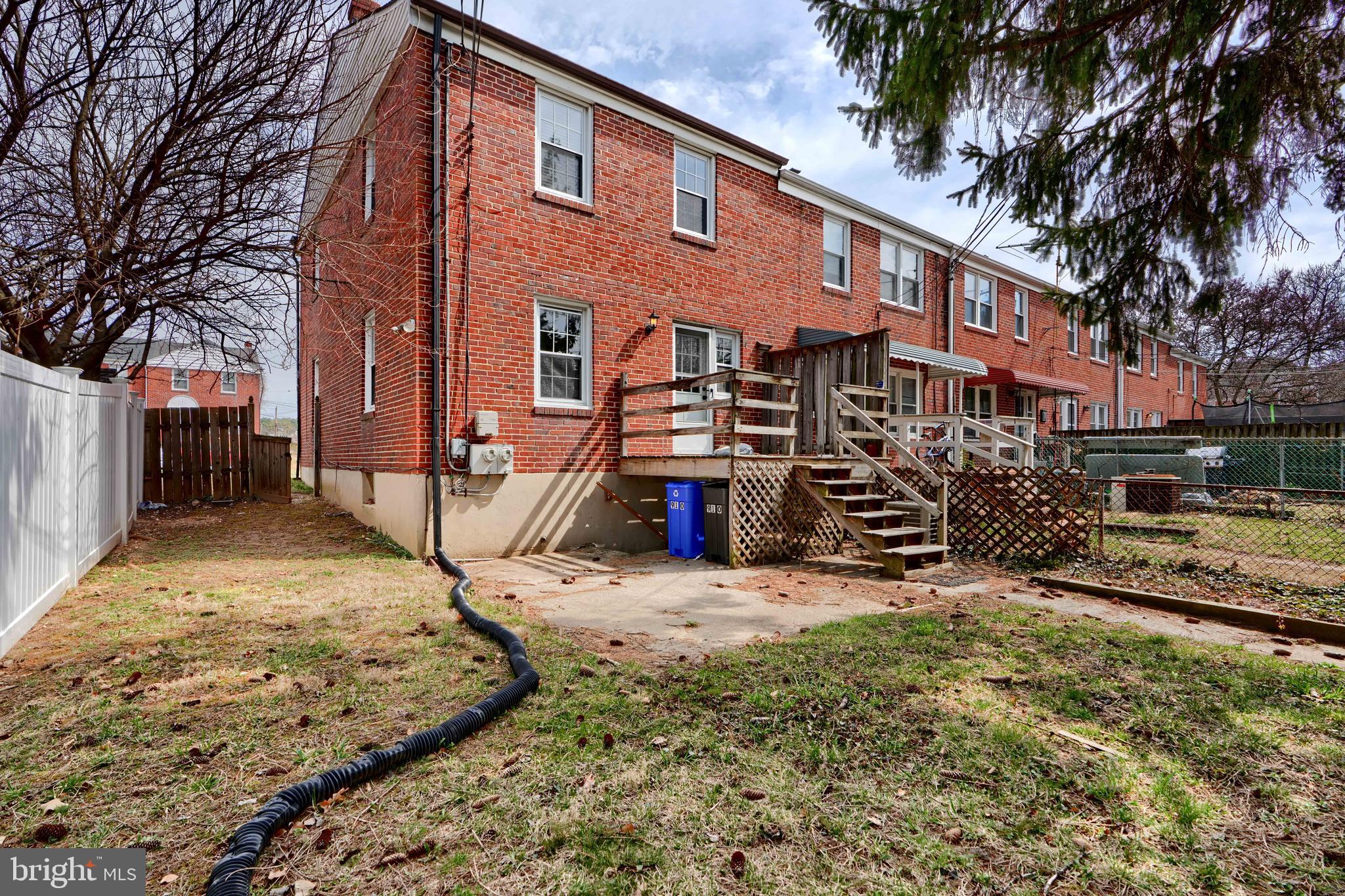 TOWSON PARK - Residential Lease