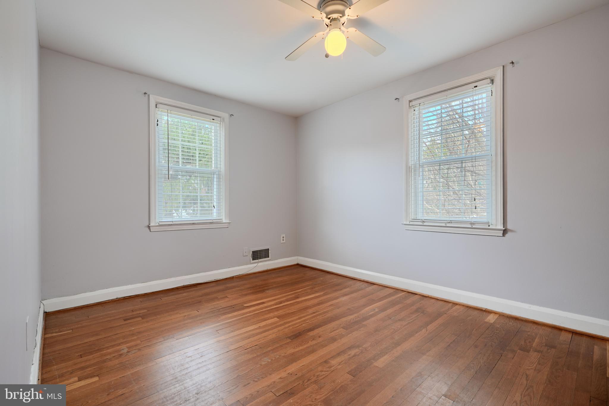 TOWSON PARK - Residential Lease