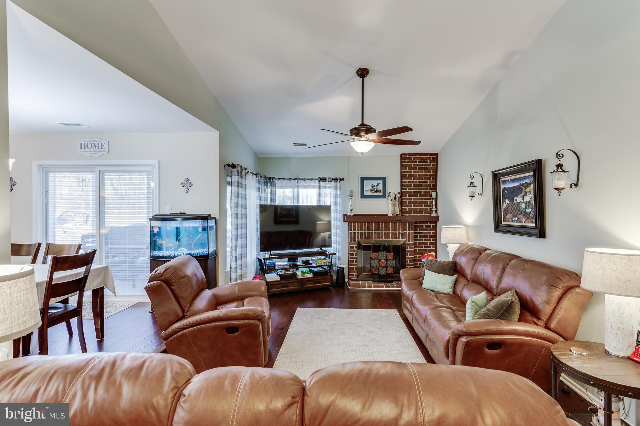 CHURCHILL TOWN SECTOR - Residential