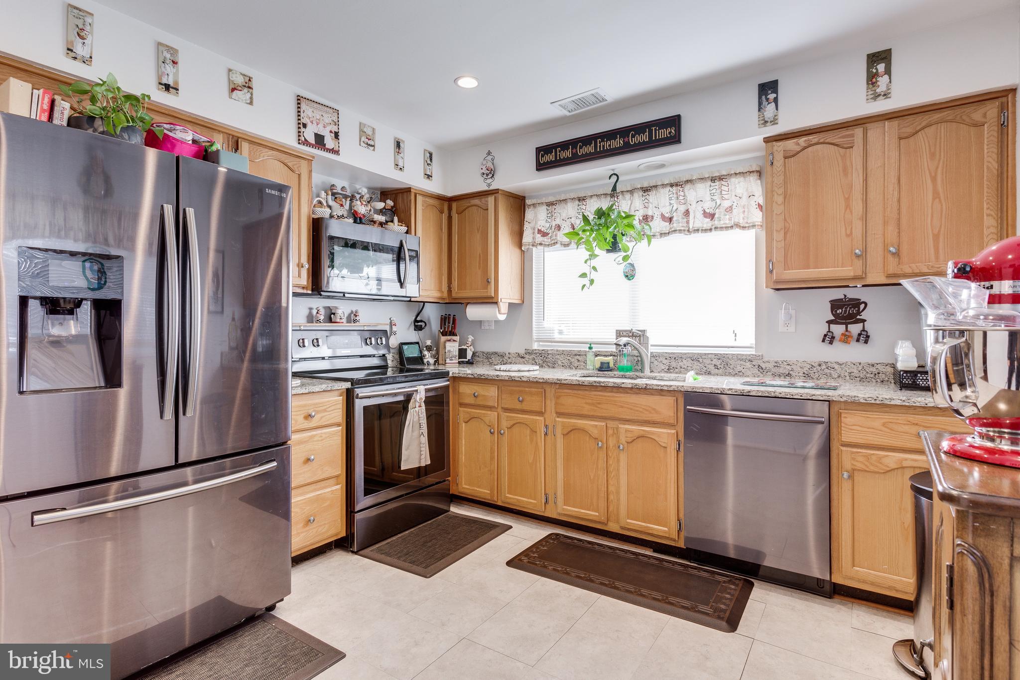 CHURCHILL TOWN SECTOR - Residential