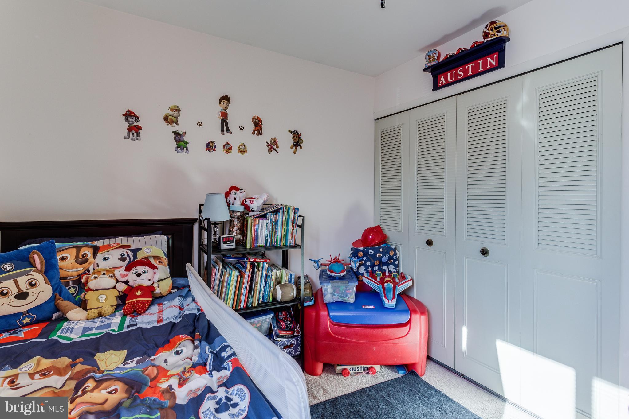 CHURCHILL TOWN SECTOR - Residential