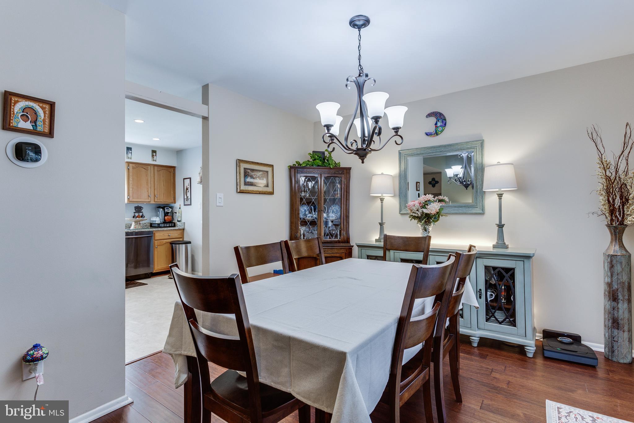 CHURCHILL TOWN SECTOR - Residential