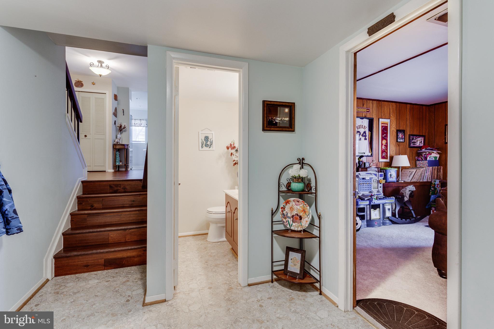 CHURCHILL TOWN SECTOR - Residential