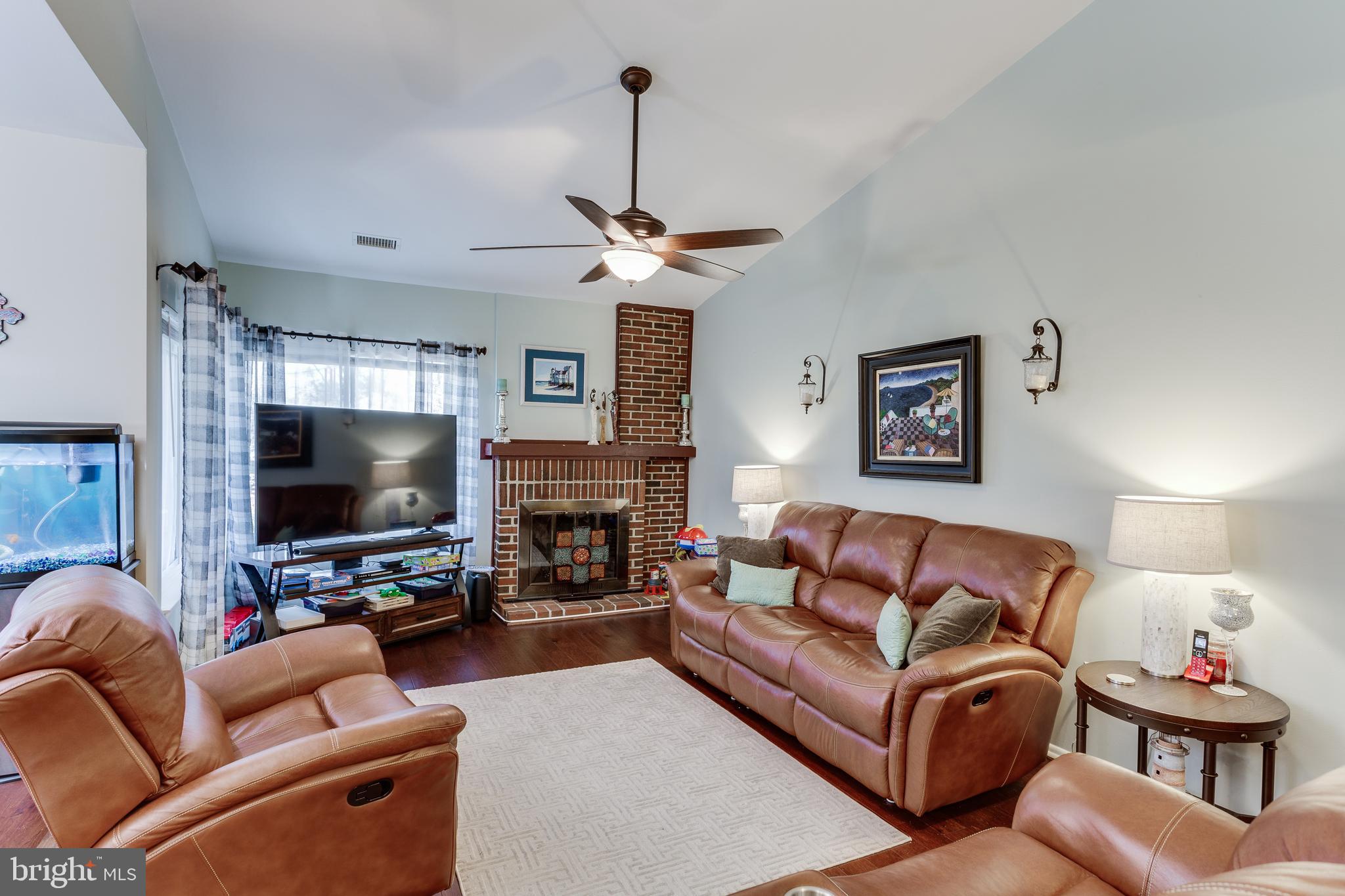 CHURCHILL TOWN SECTOR - Residential