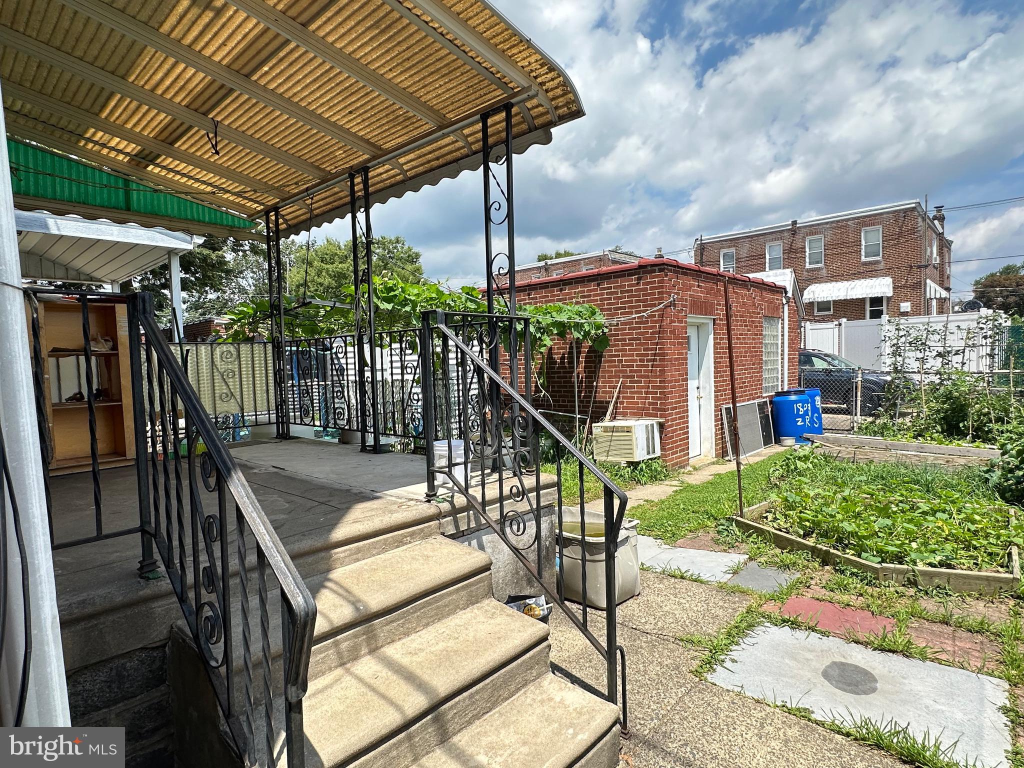 RHAWNHURST - Residential