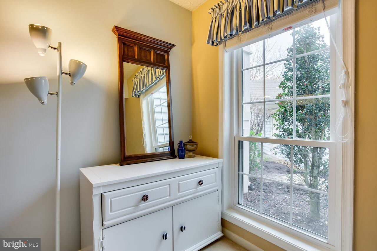 WILLOW POINT - Residential