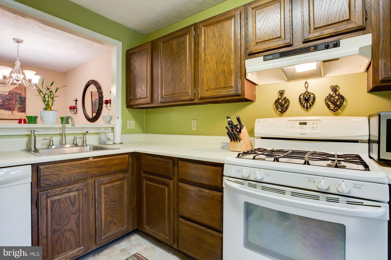 WILLOW POINT - Residential