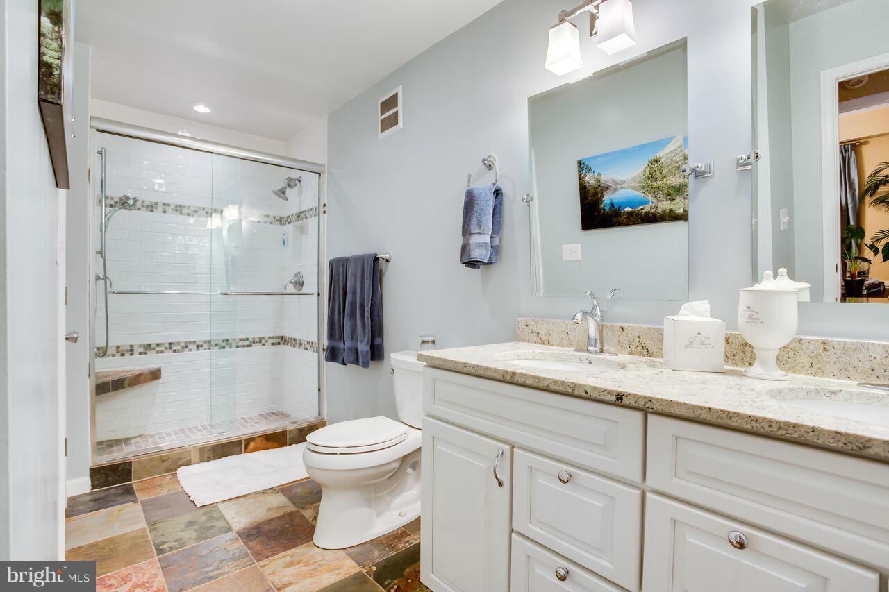 WILLOW POINT - Residential