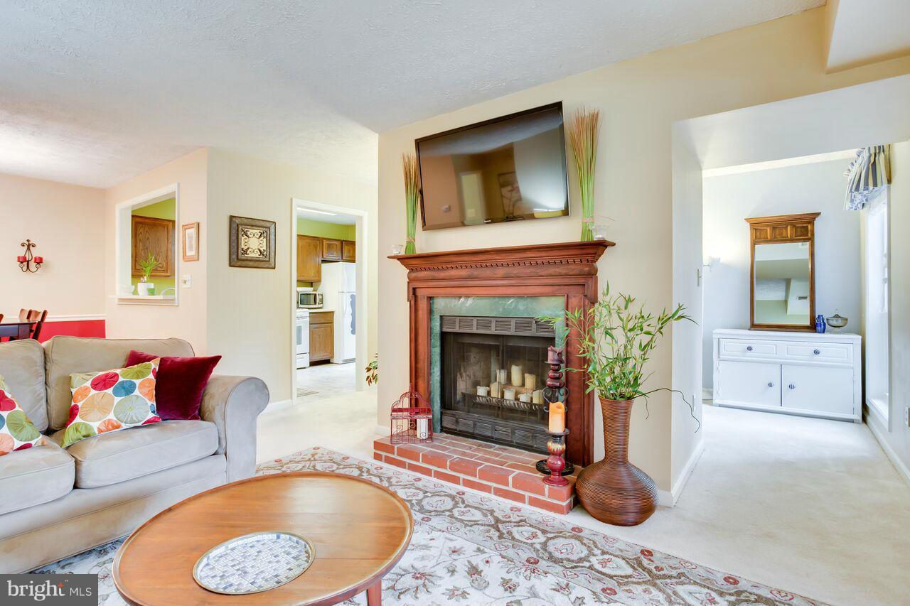 WILLOW POINT - Residential