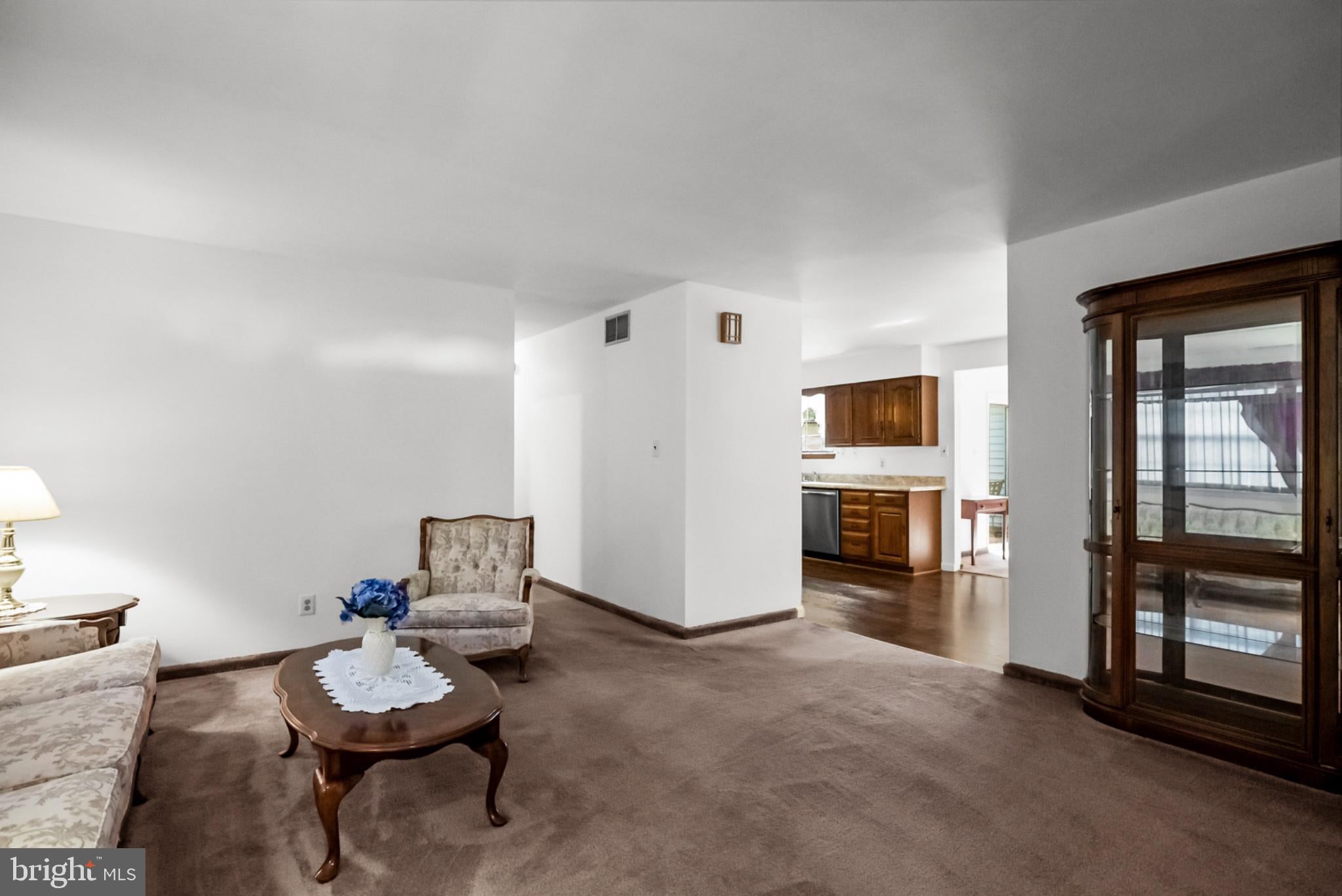 18 CHEWS LANDING ROAD
