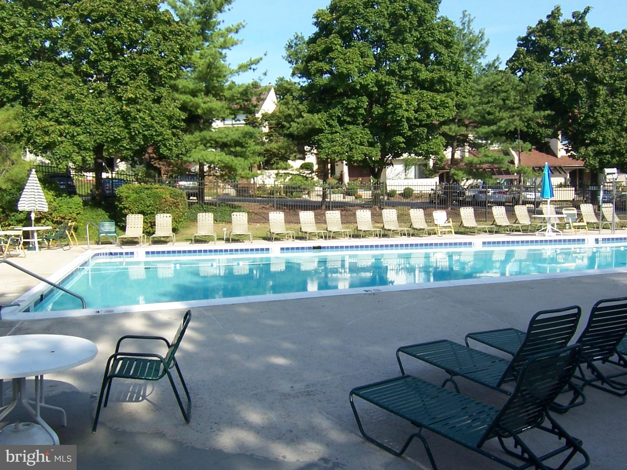 ROLAND SPRINGS - Residential