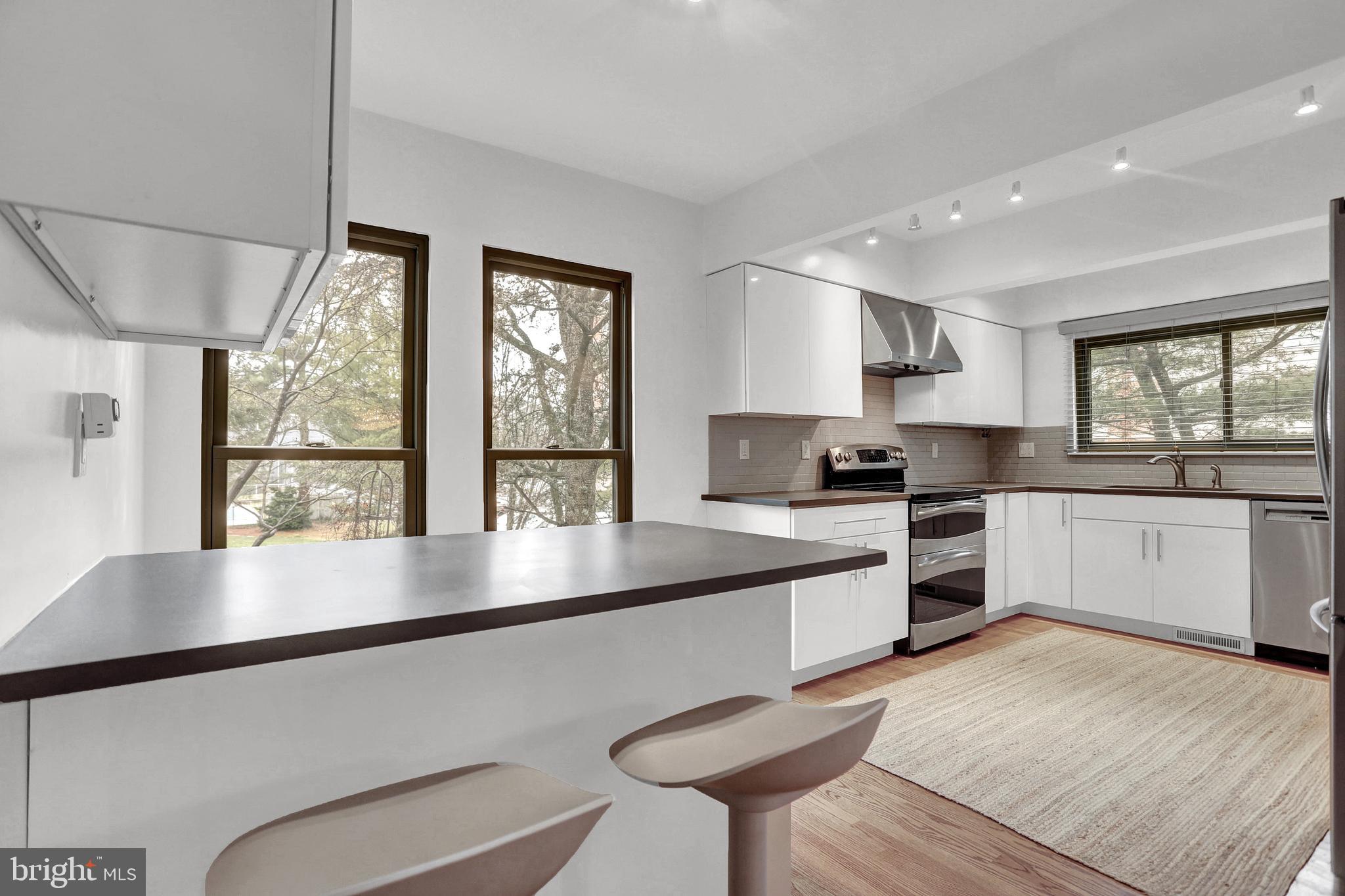 ROLAND SPRINGS - Residential