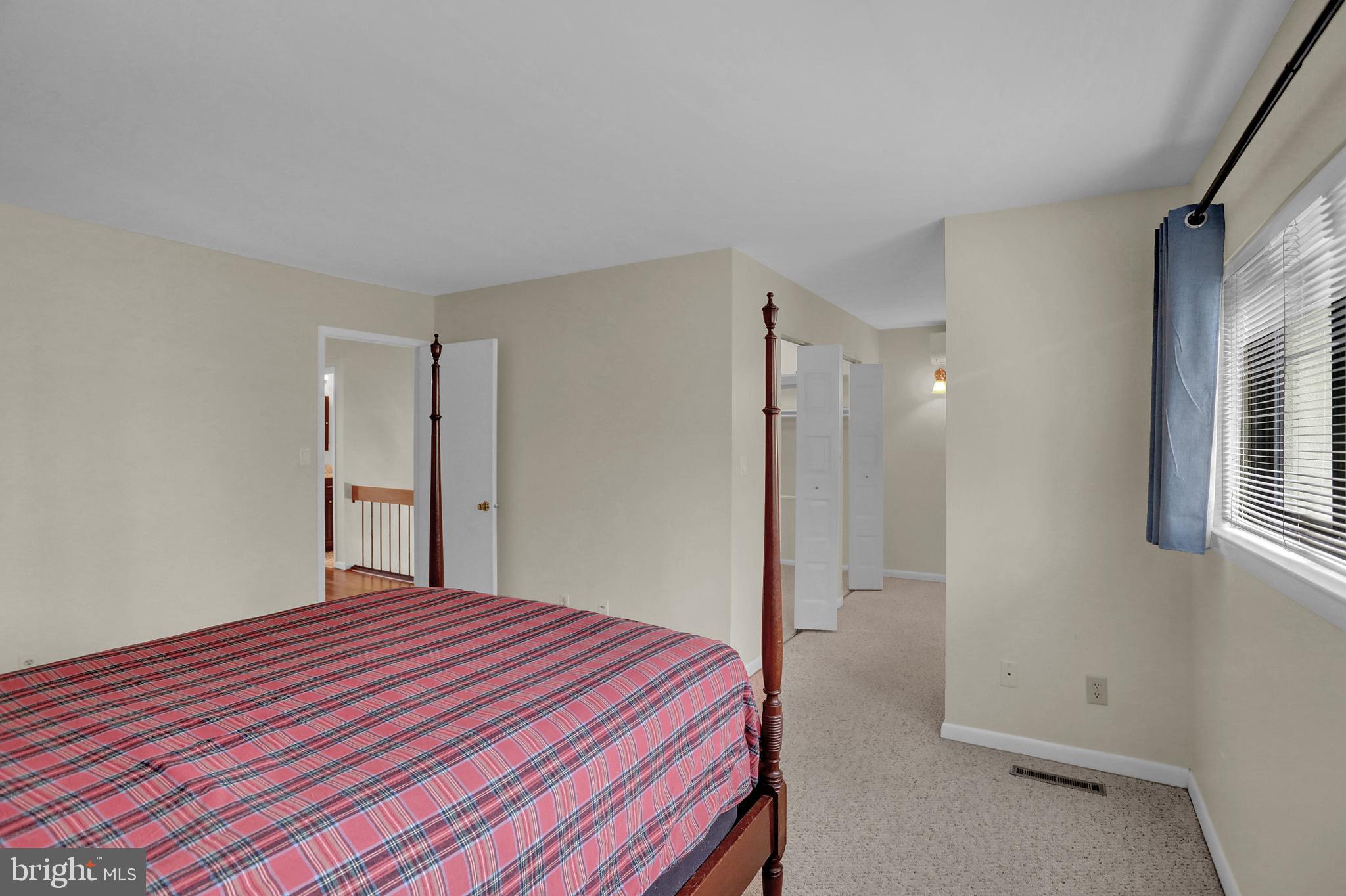 ROLAND SPRINGS - Residential