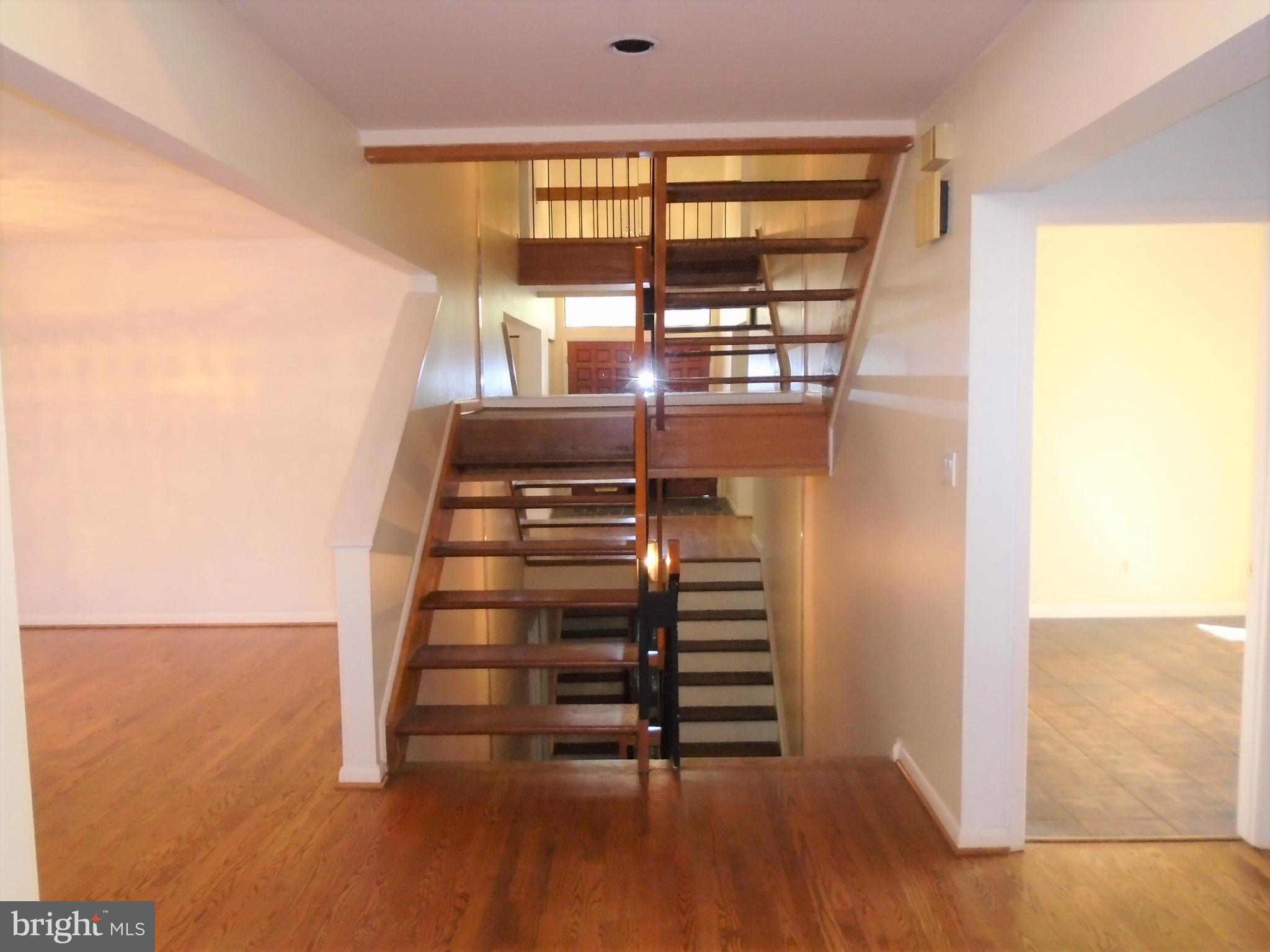 ROLAND SPRINGS - Residential