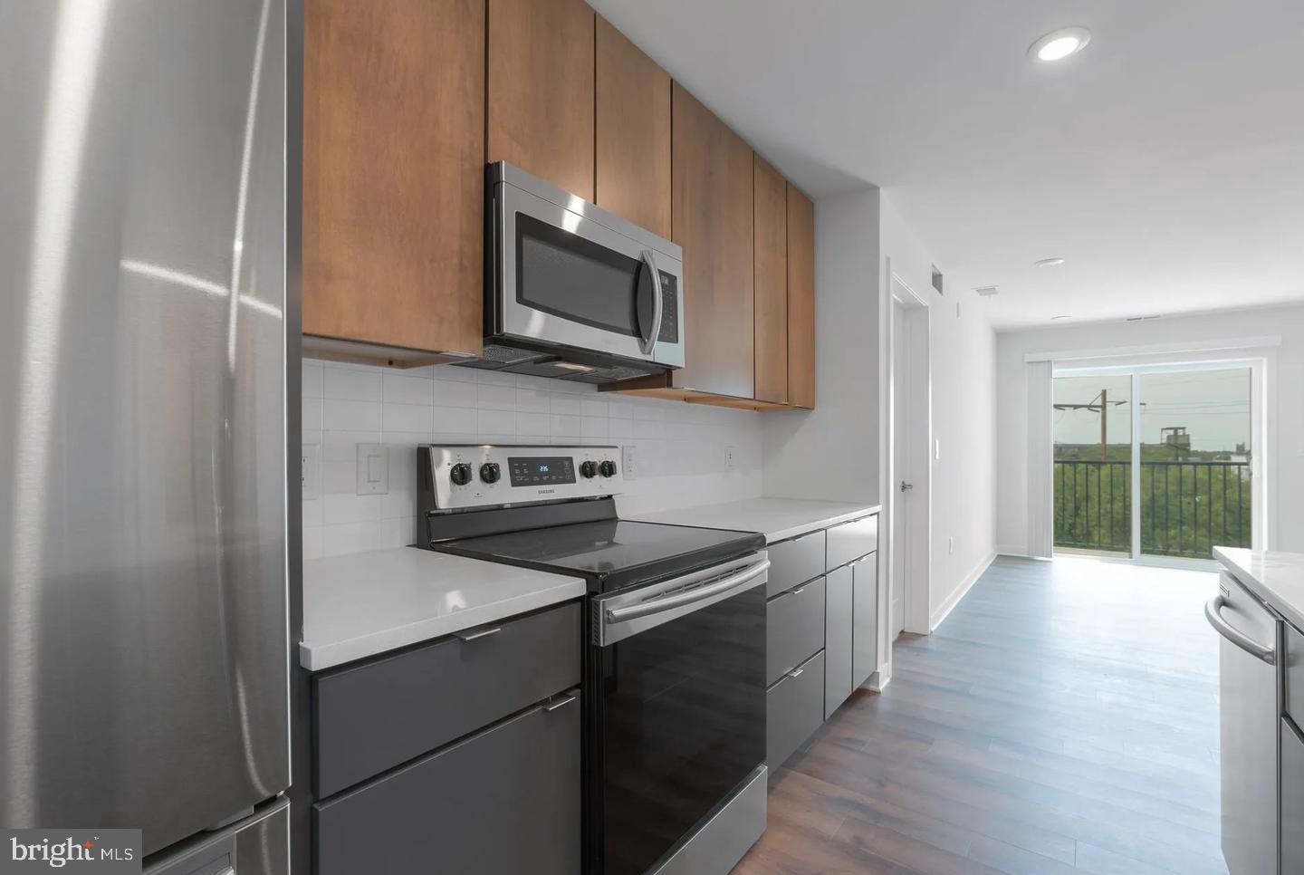 2501 WASHINGTON AVENUE 308