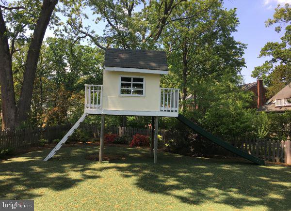 ROSEMONT - Residential