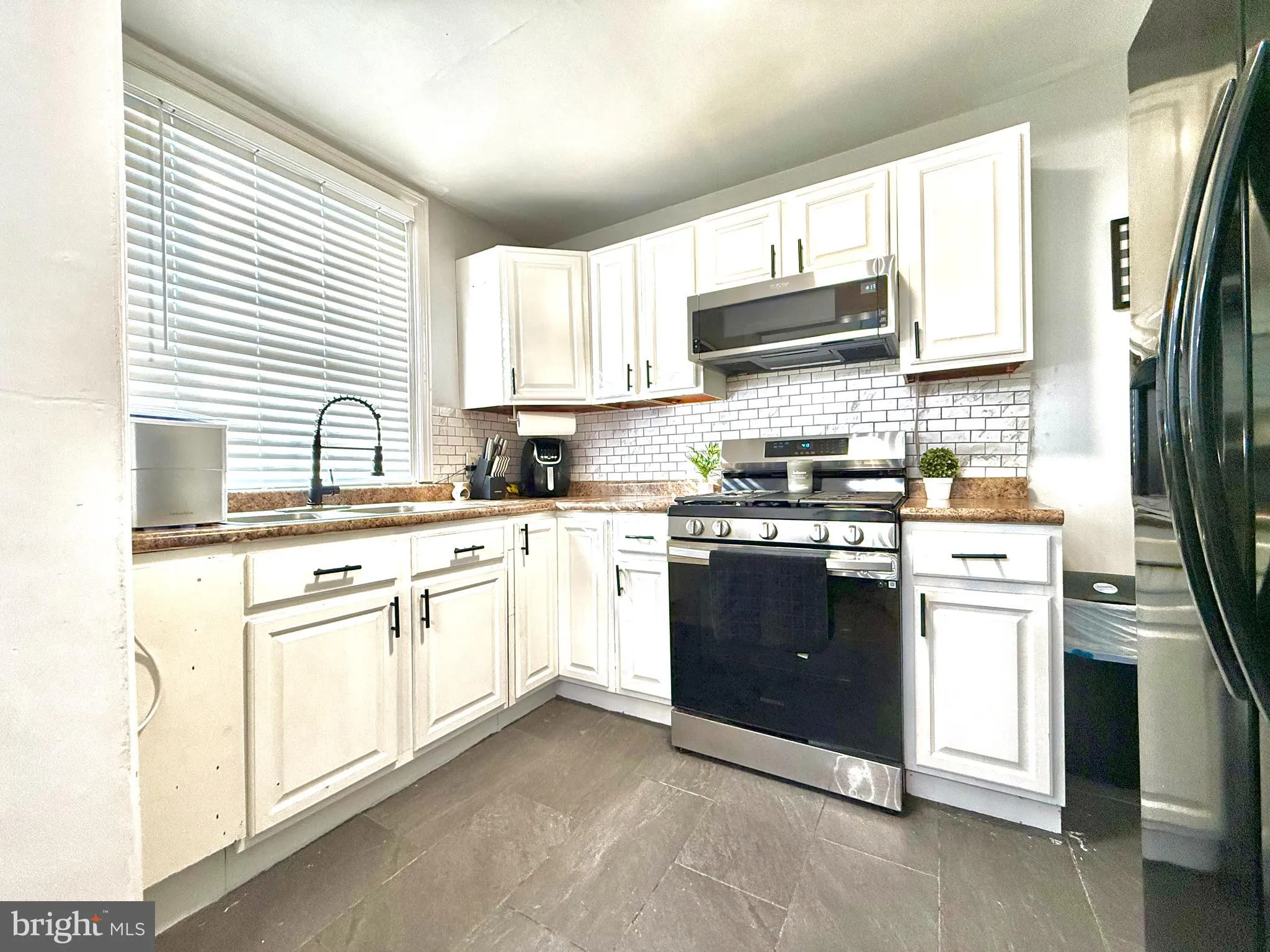 Philadelphia, Pennsylvania 19124, United States, 2 Bedrooms Bedrooms, ,1 BathroomBathrooms,Residential,Active,92247