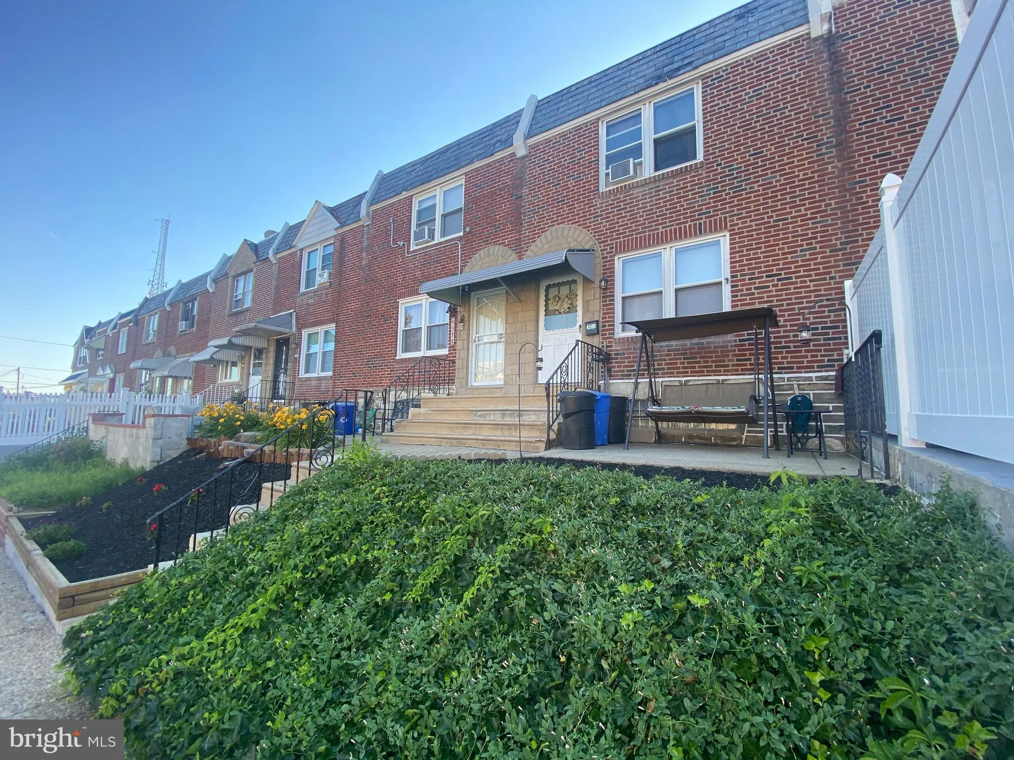 Philadelphia, Pennsylvania 19124, United States, 2 Bedrooms Bedrooms, ,1 BathroomBathrooms,Residential,Active,92247