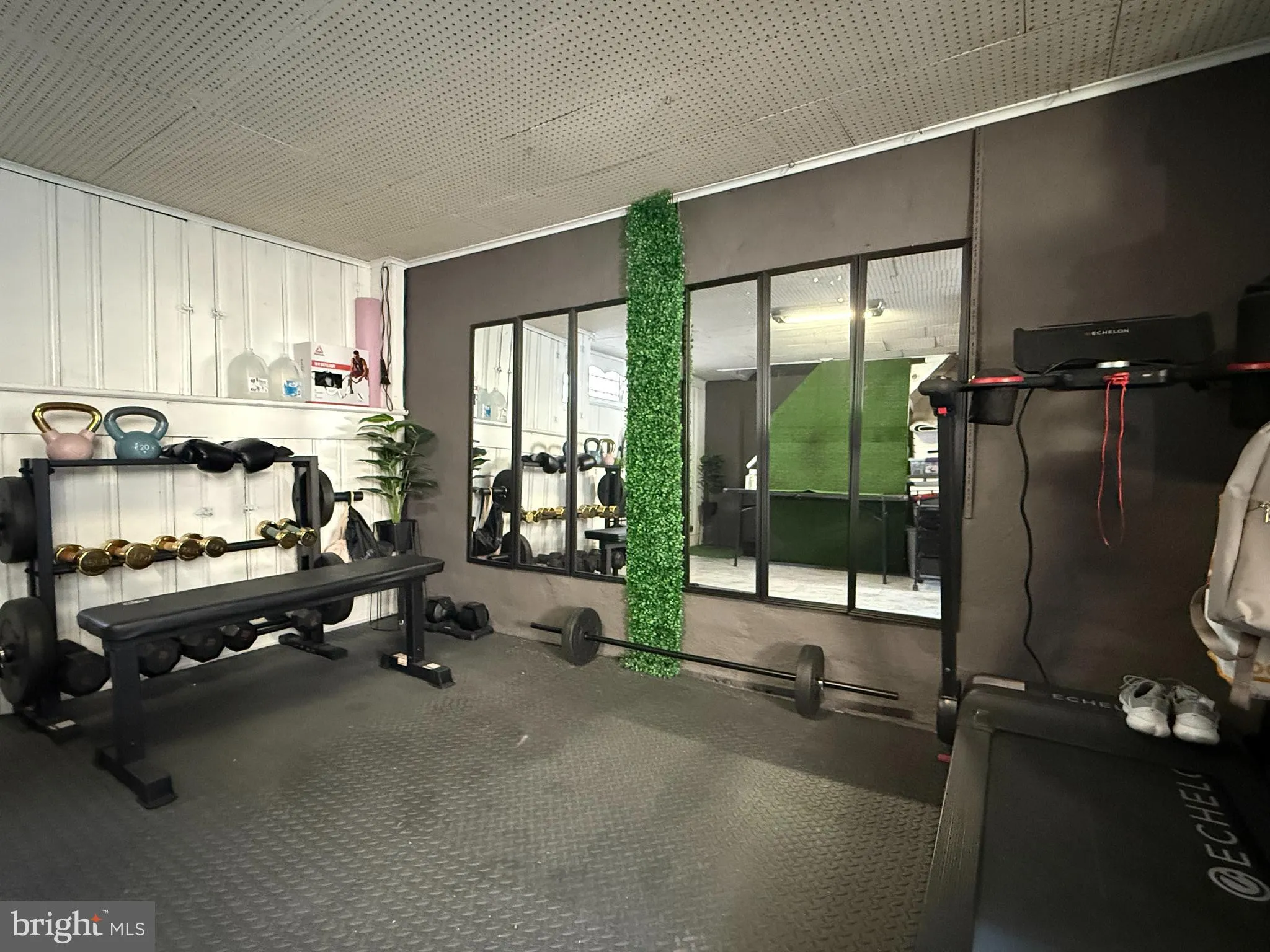 Philadelphia, Pennsylvania 19124, United States, 2 Bedrooms Bedrooms, ,1 BathroomBathrooms,Residential,Active,92247