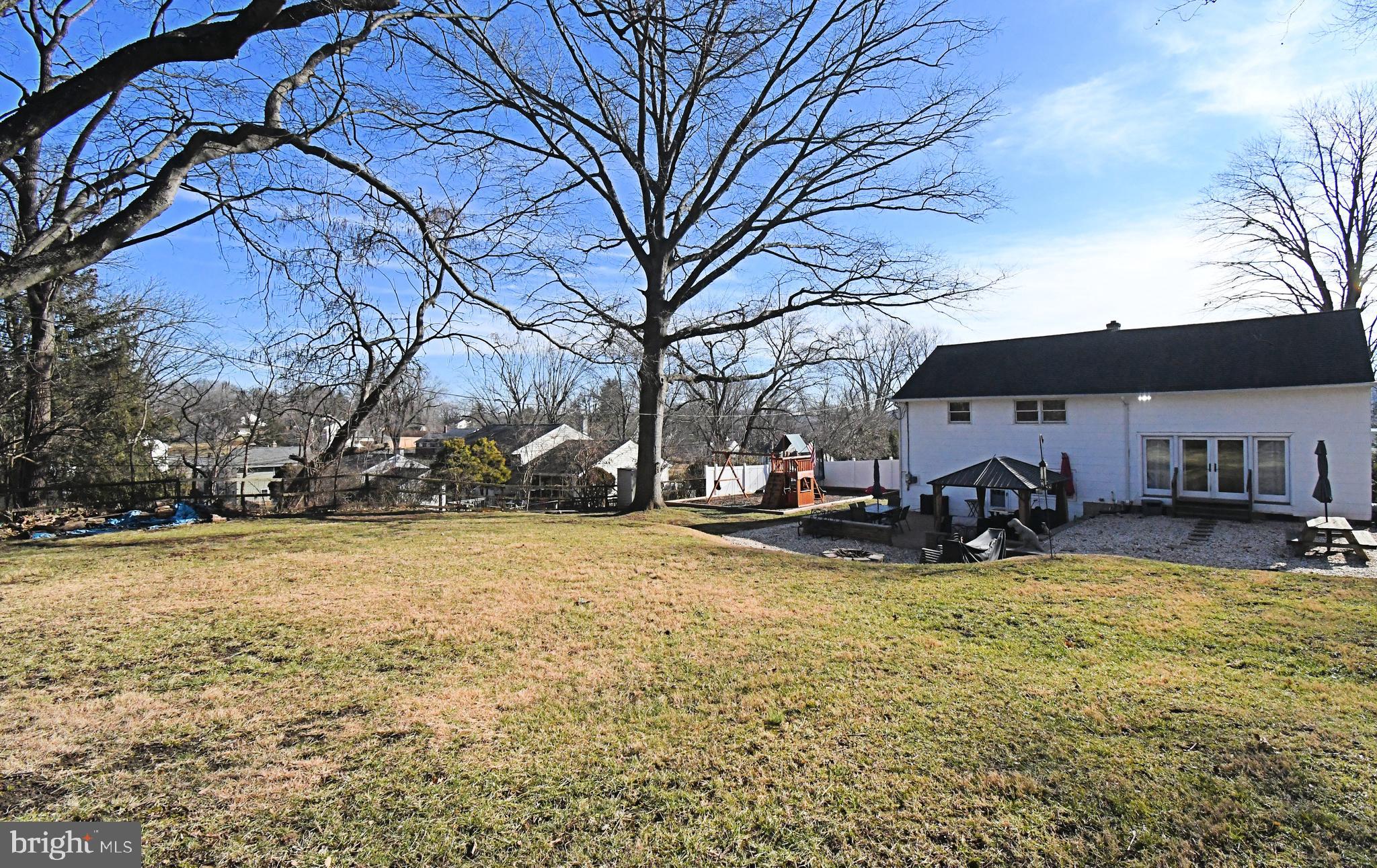 NORRISTOWN - Residential