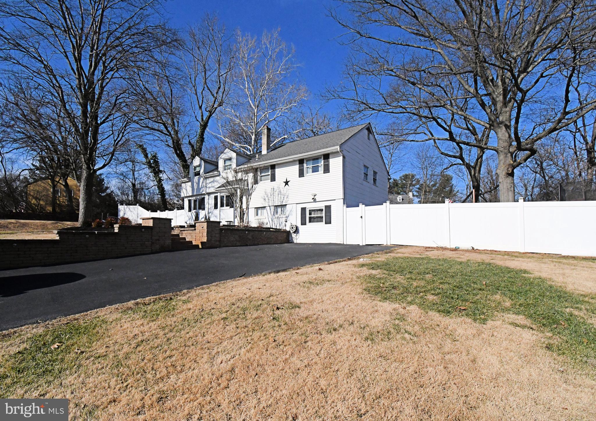 NORRISTOWN - Residential