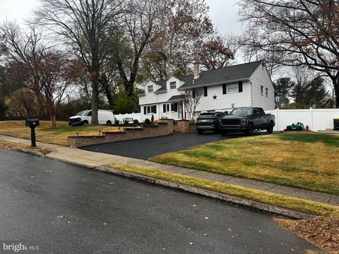 2360 N PARKVIEW DRIVE NORRISTOWN PA 19403