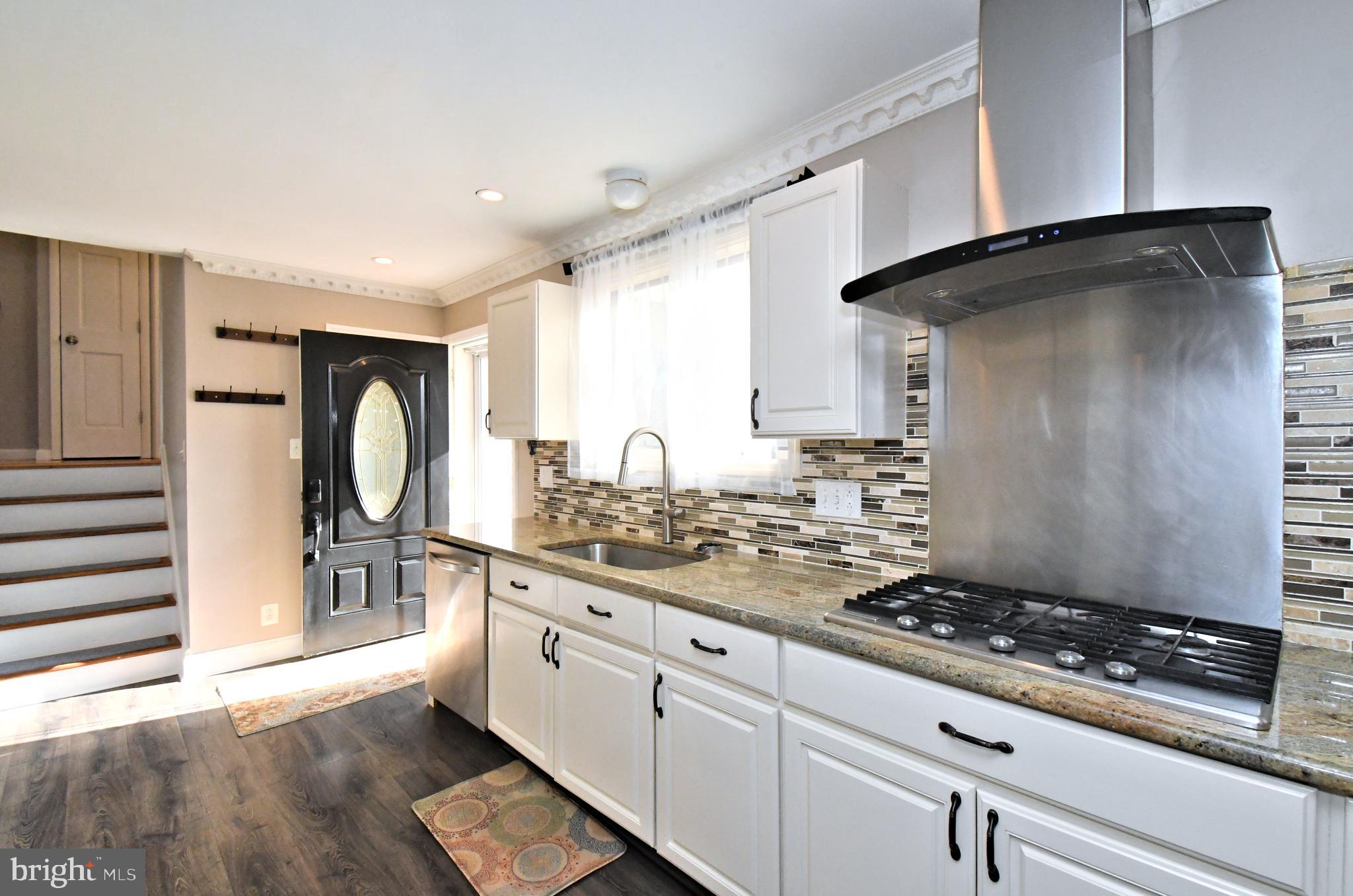 NORRISTOWN - Residential