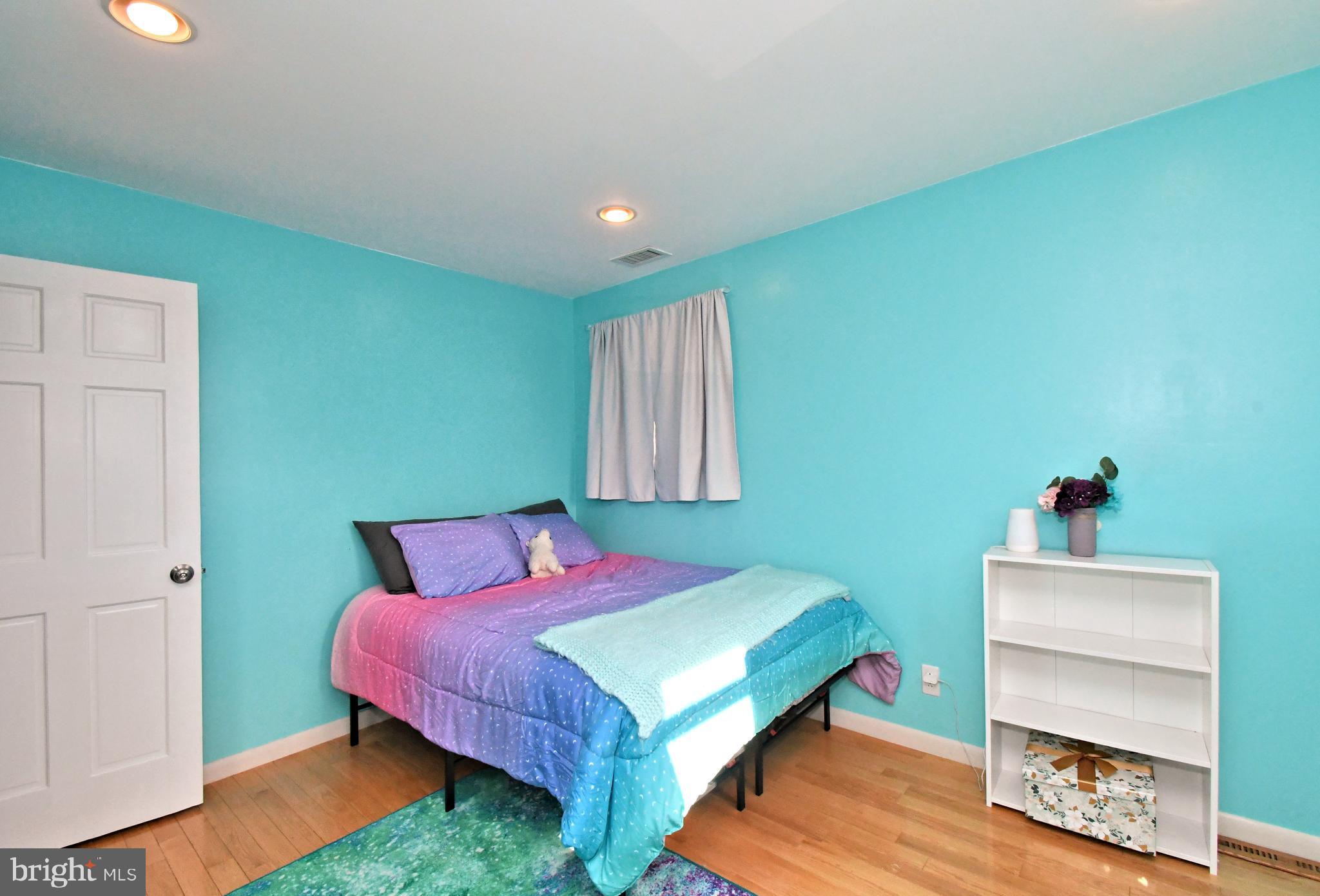 NORRISTOWN - Residential