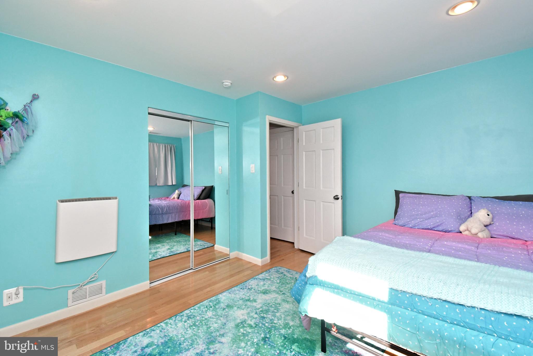 NORRISTOWN - Residential