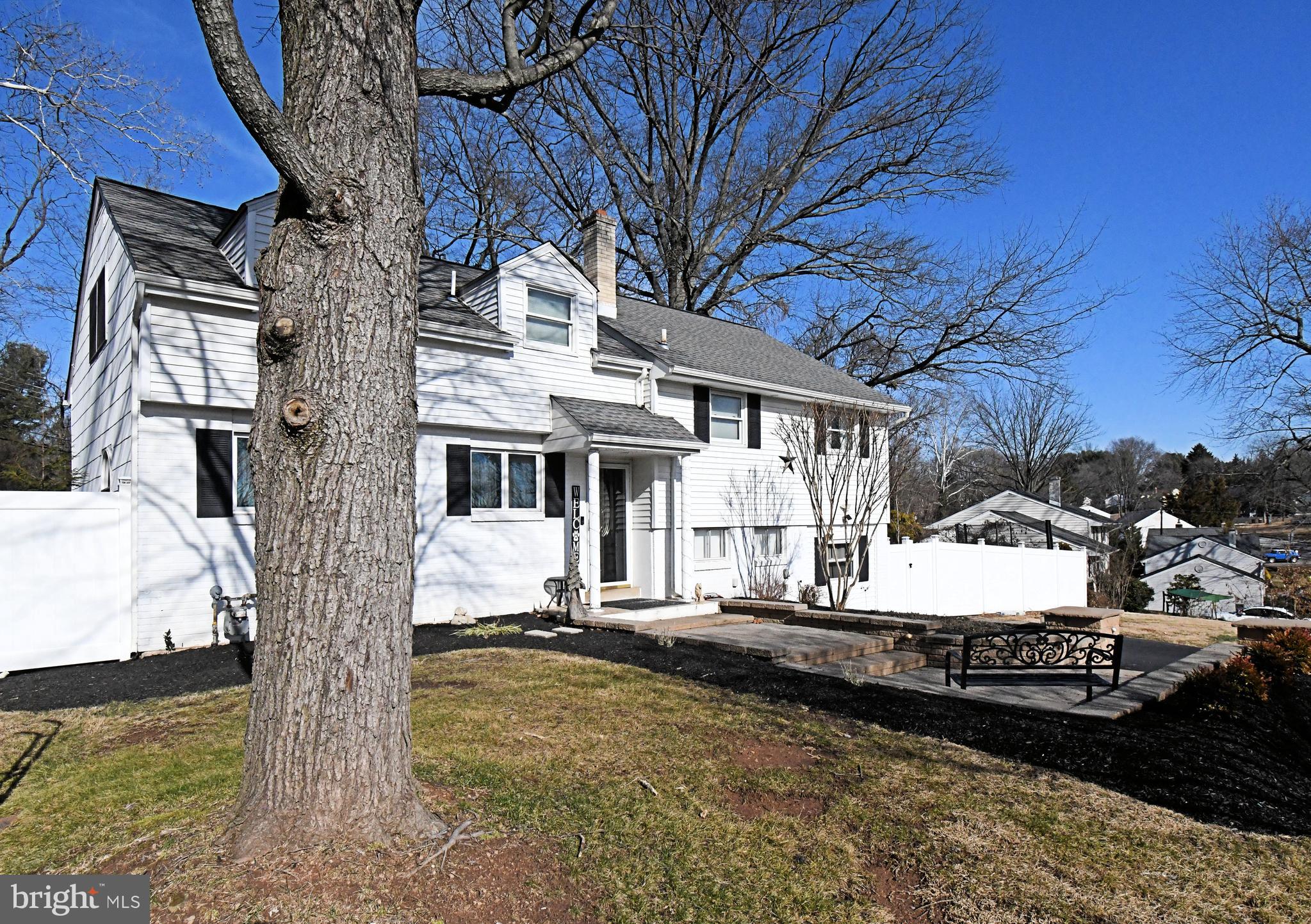 NORRISTOWN - Residential