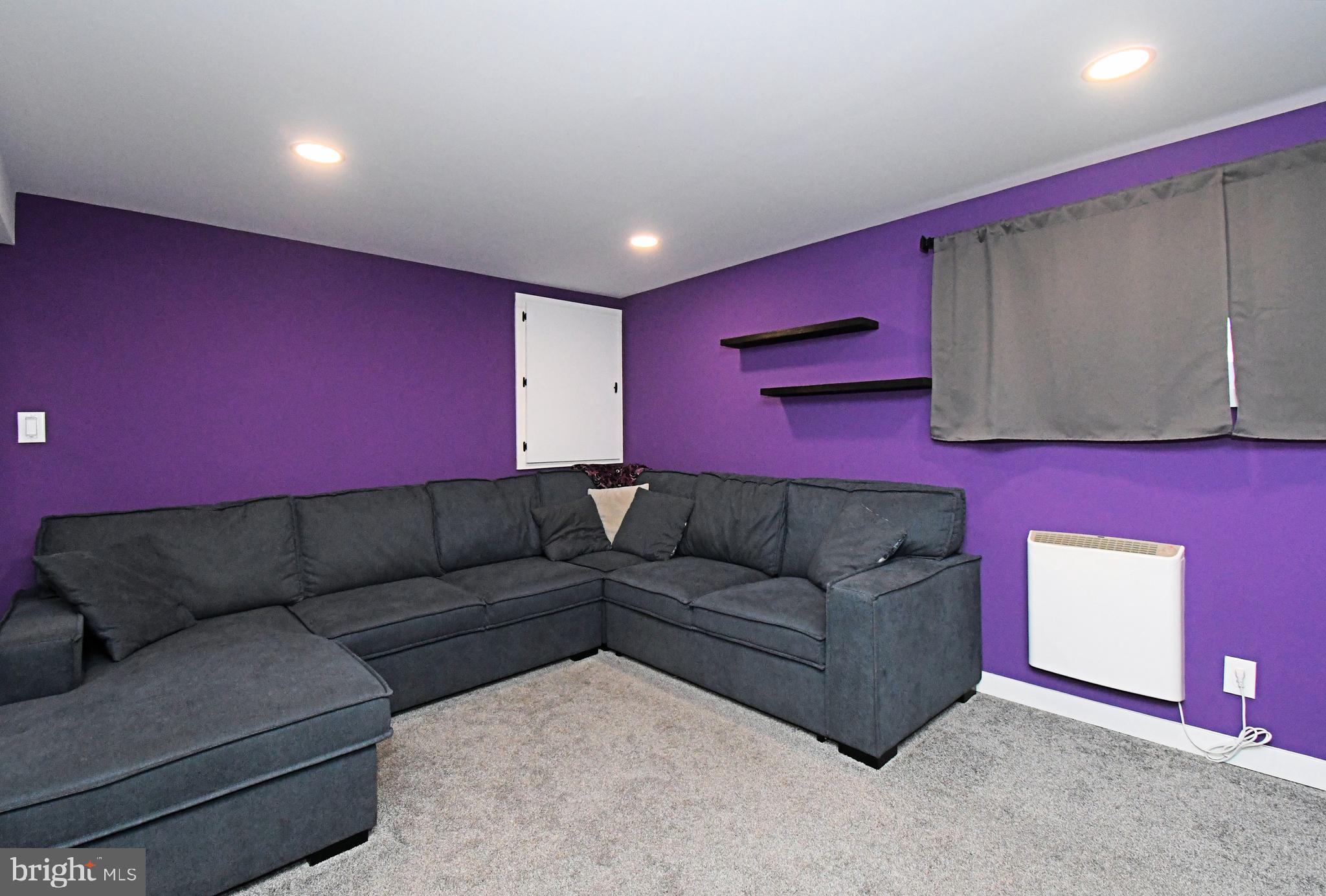 NORRISTOWN - Residential