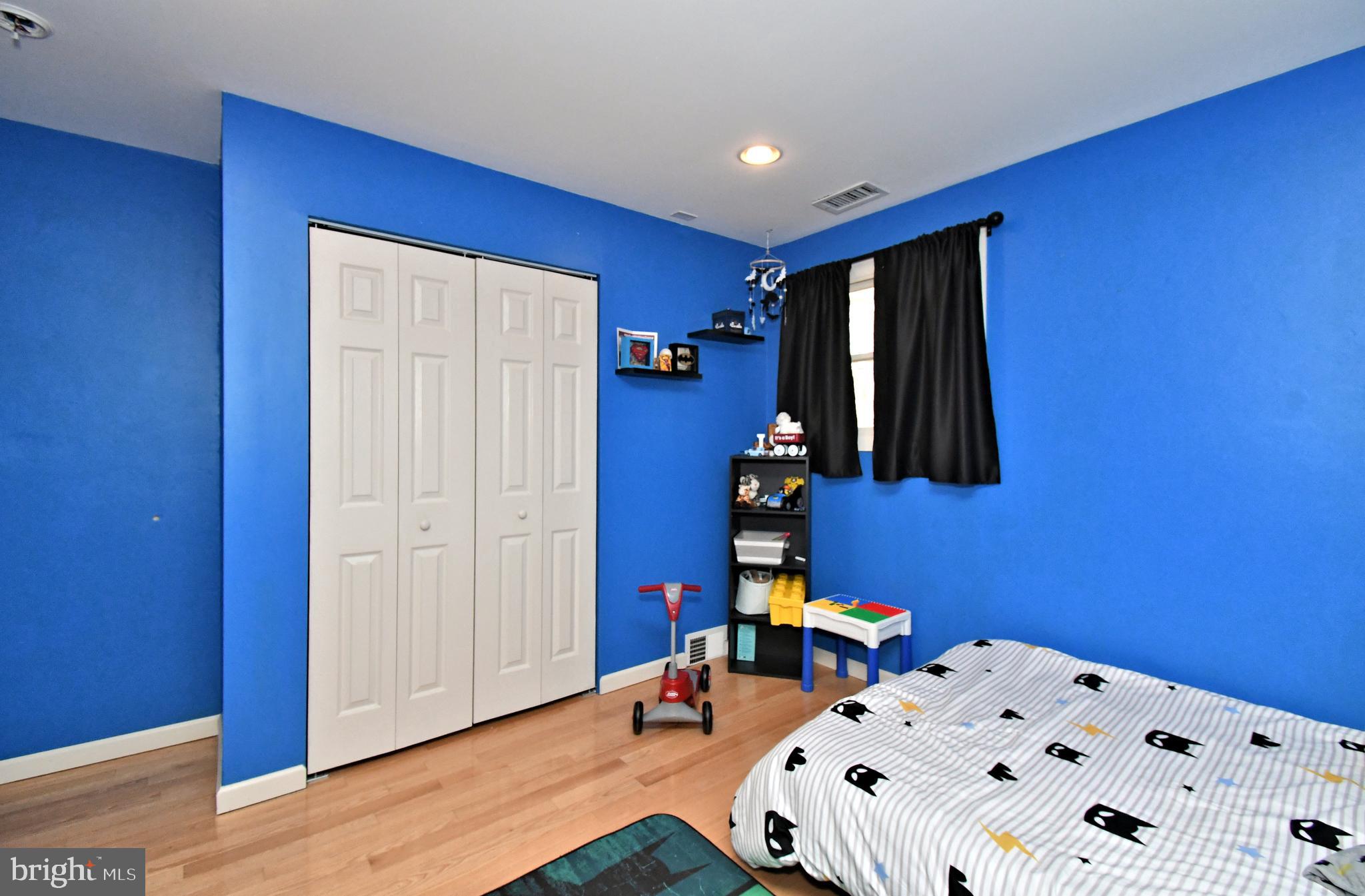 NORRISTOWN - Residential