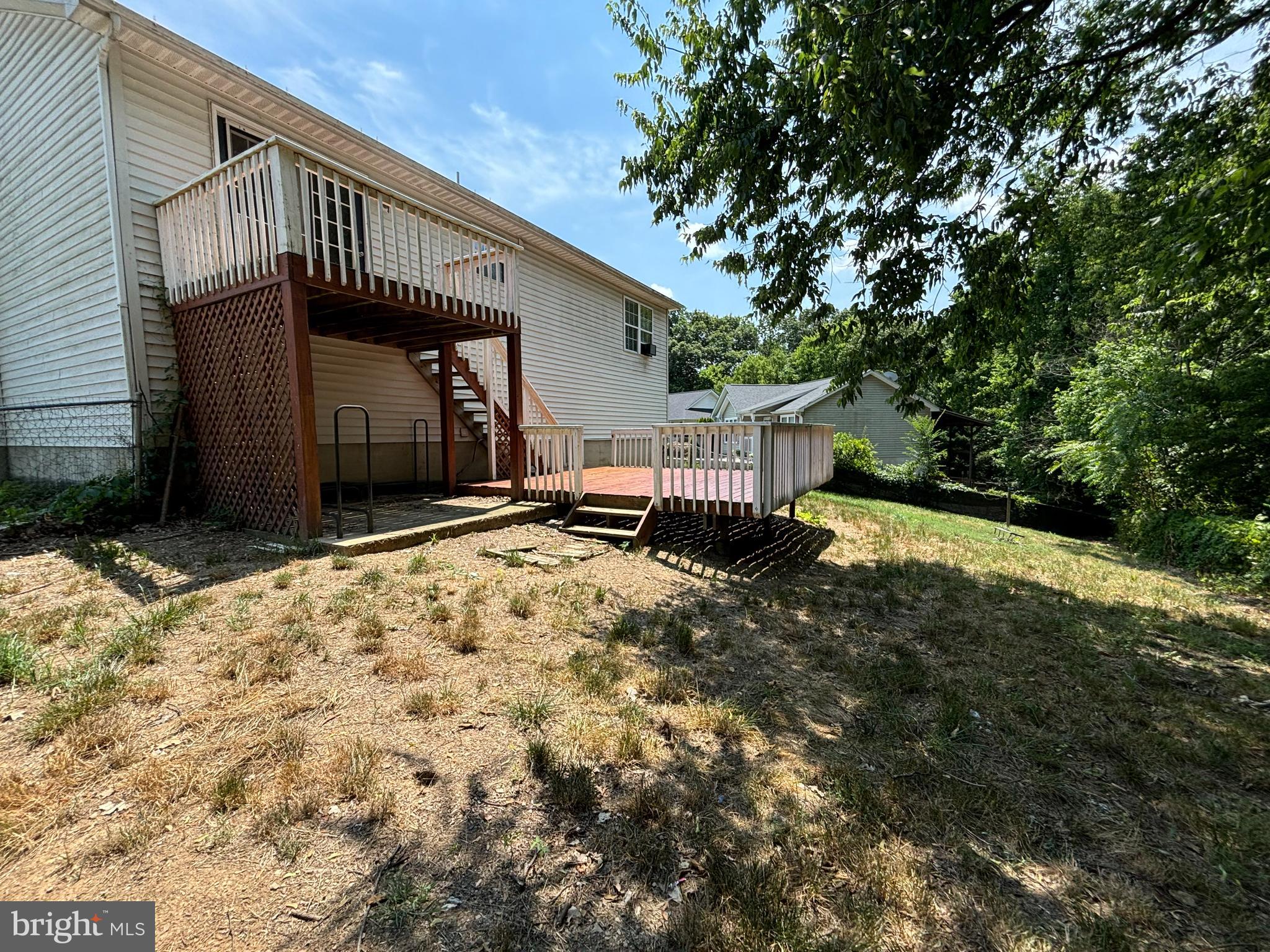 FOREST HEIGHTS - Residential Lease