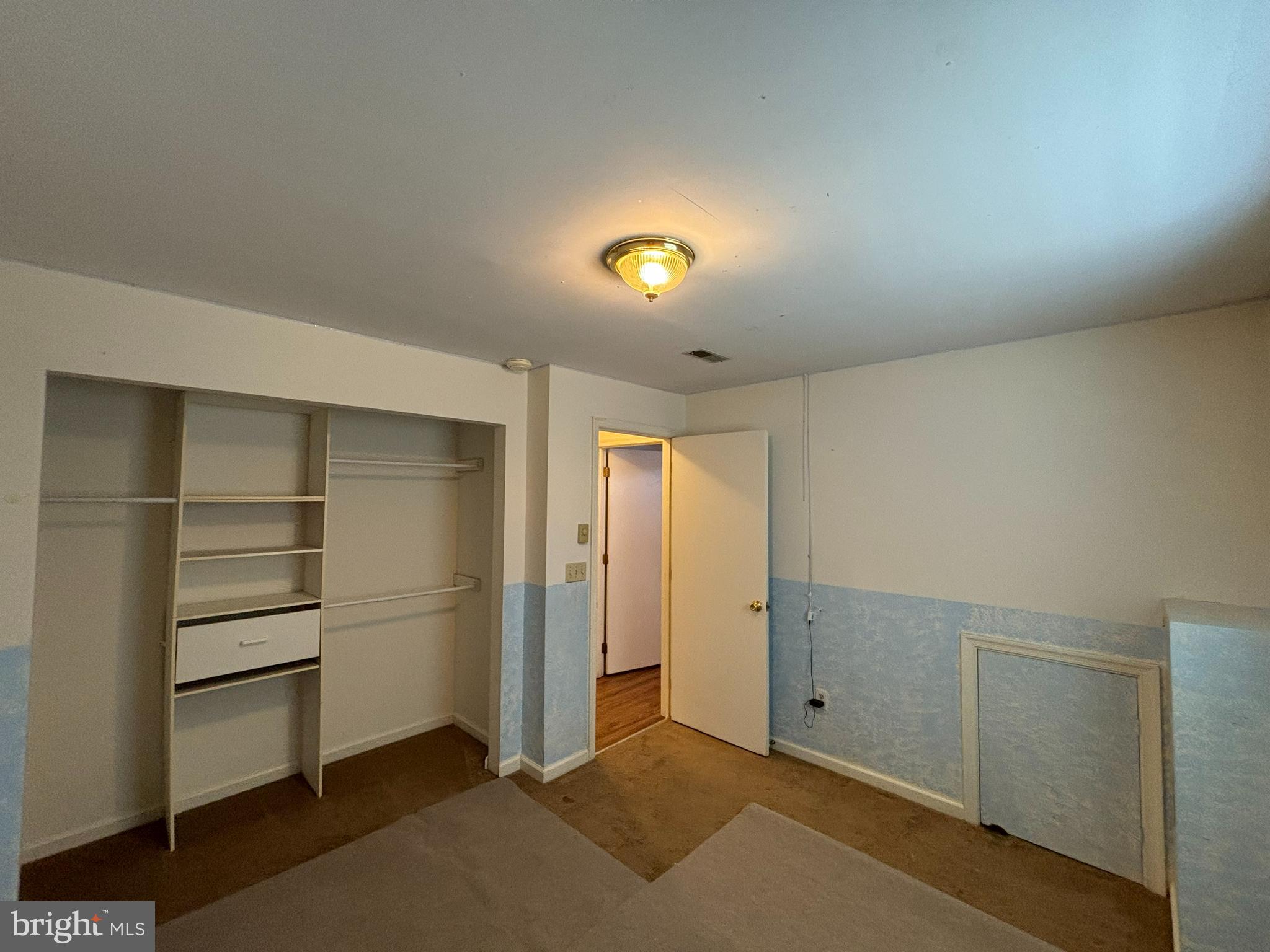 FOREST HEIGHTS - Residential Lease