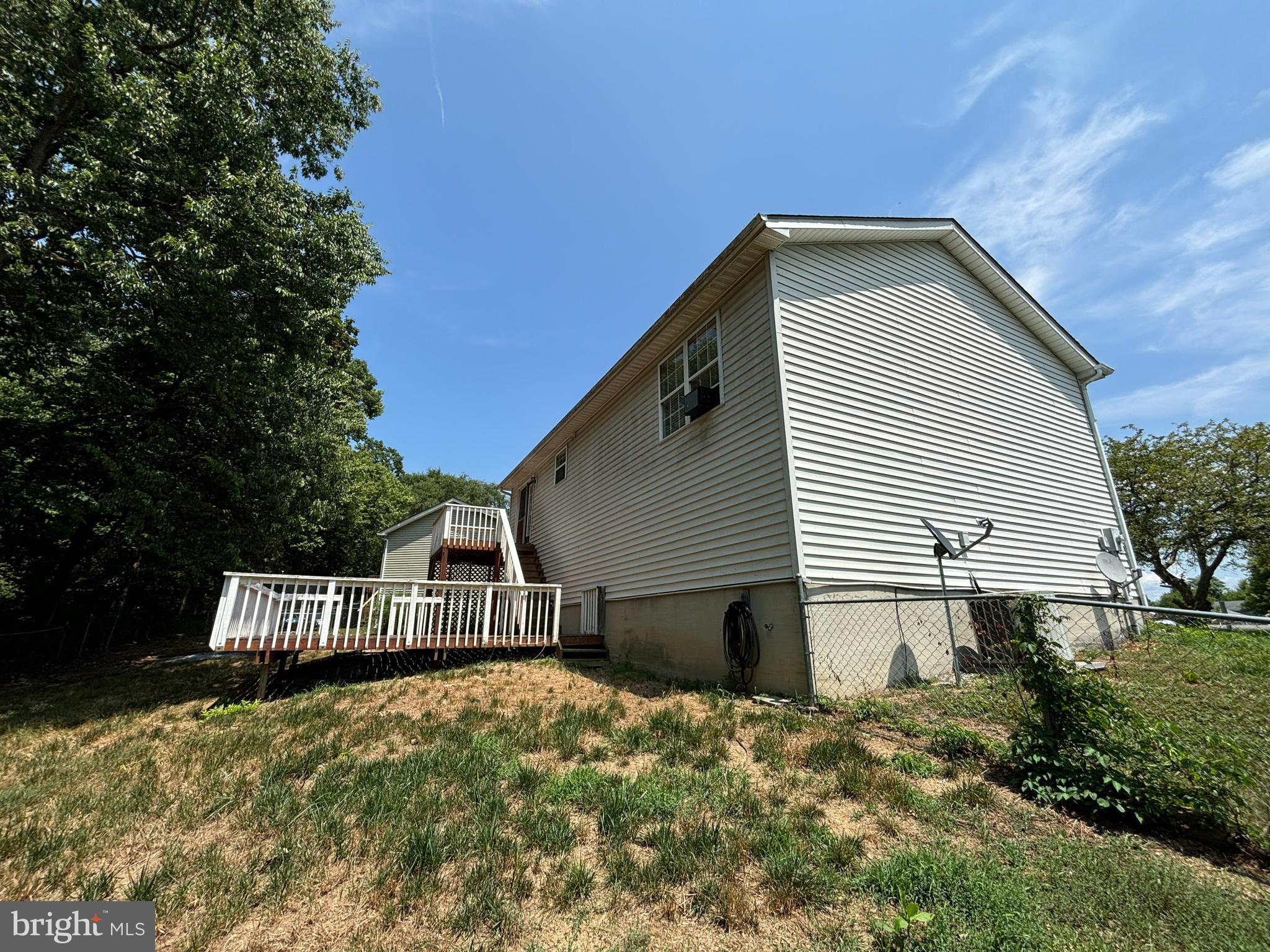 FOREST HEIGHTS - Residential Lease