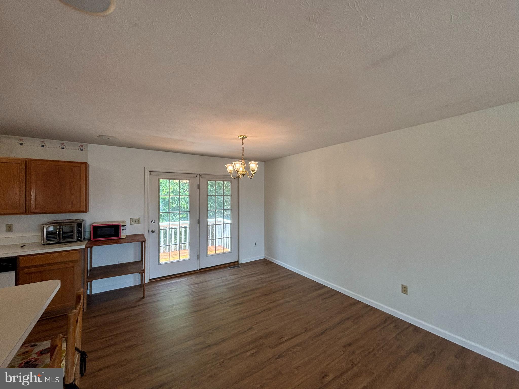 FOREST HEIGHTS - Residential Lease