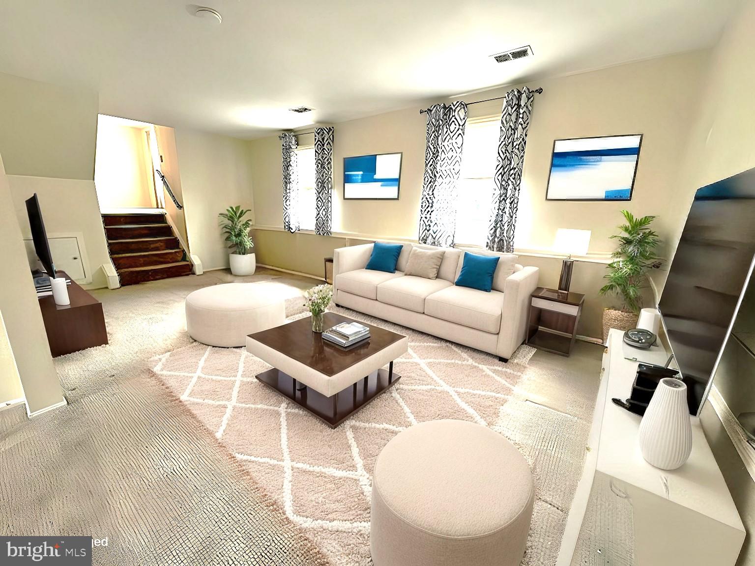 ST CHARLES BANNISTER - Residential