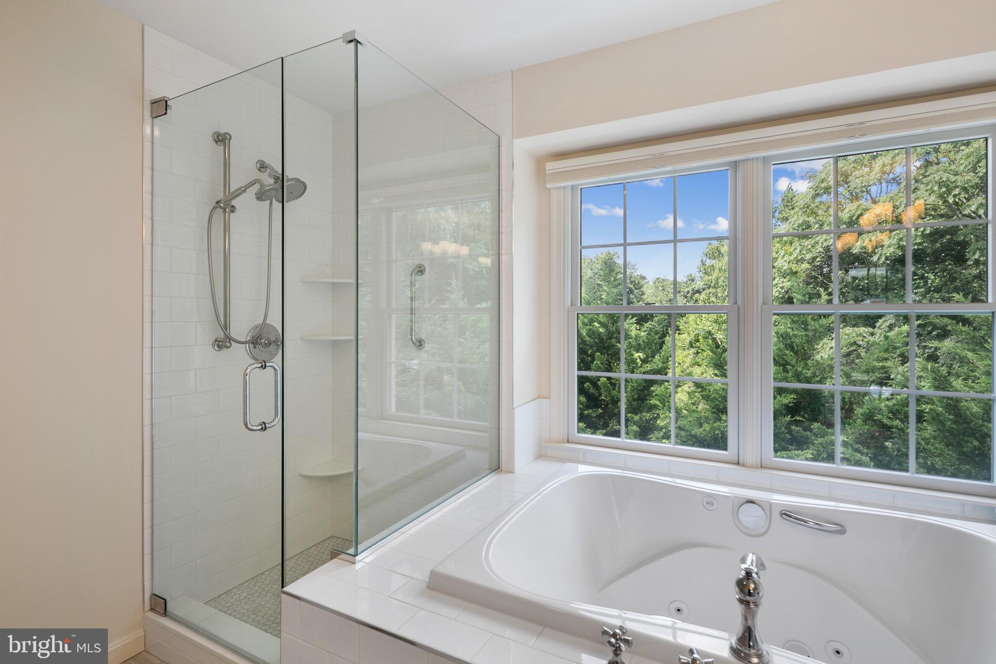 GREENE TREE - Residential