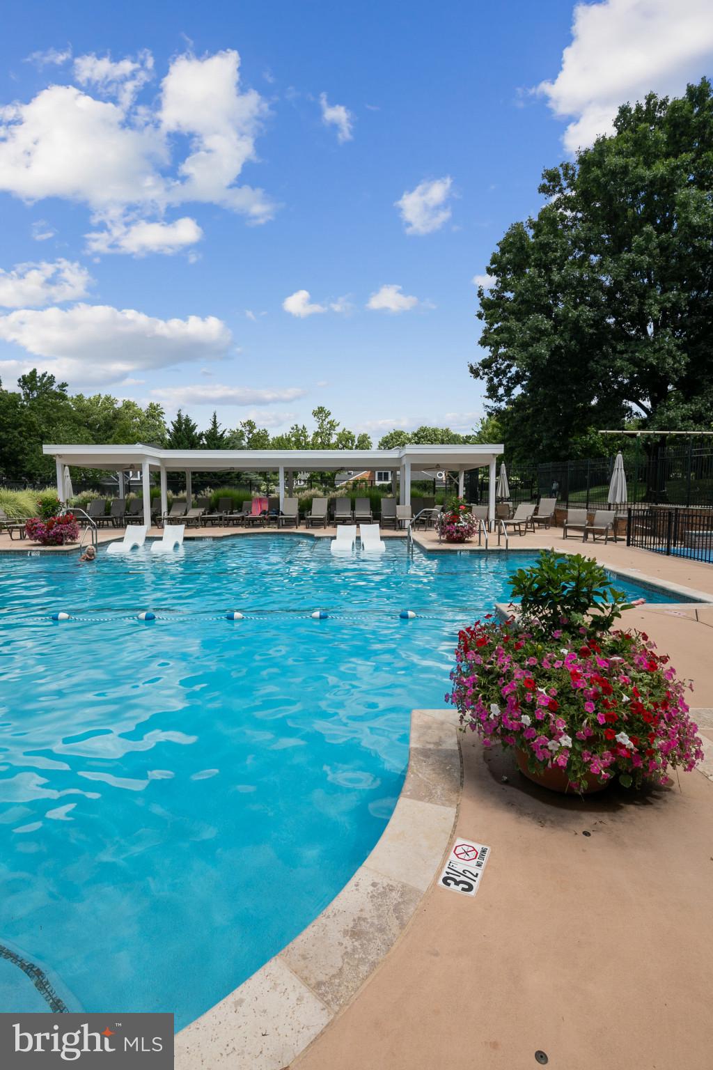 GREENE TREE - Residential