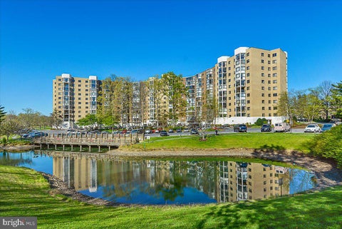Condo For Sale - 15101 Interlachen Drive #1-614<br/> SILVER SPRING, MD 20906