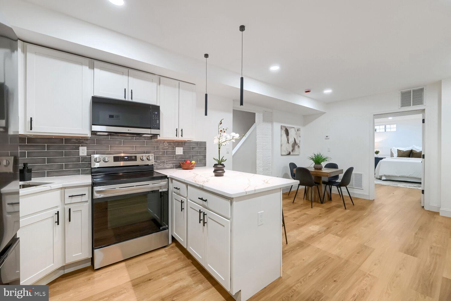MADISON PARK HISTORIC DISTRICT - Residential Income