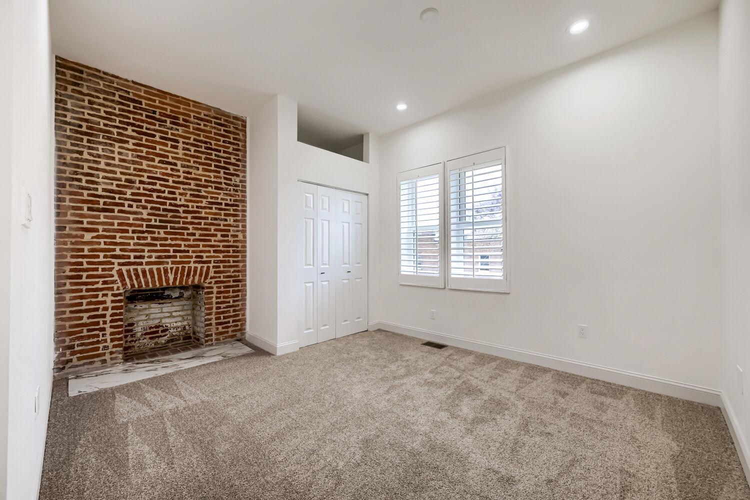 MADISON PARK HISTORIC DISTRICT - Residential Income