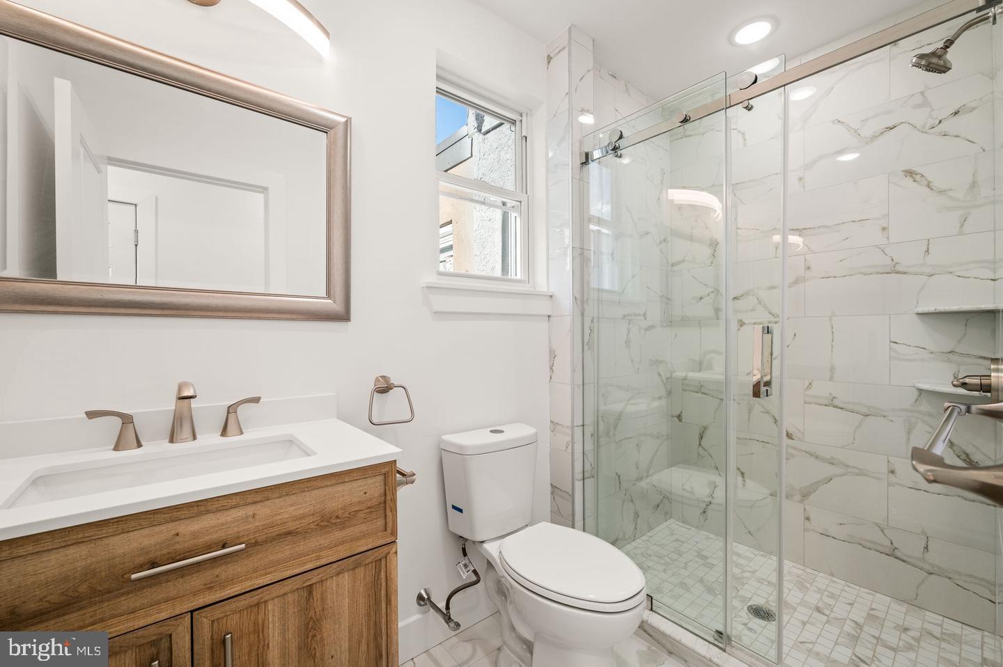 TEMPLE UNIVERSITY - Residential Lease