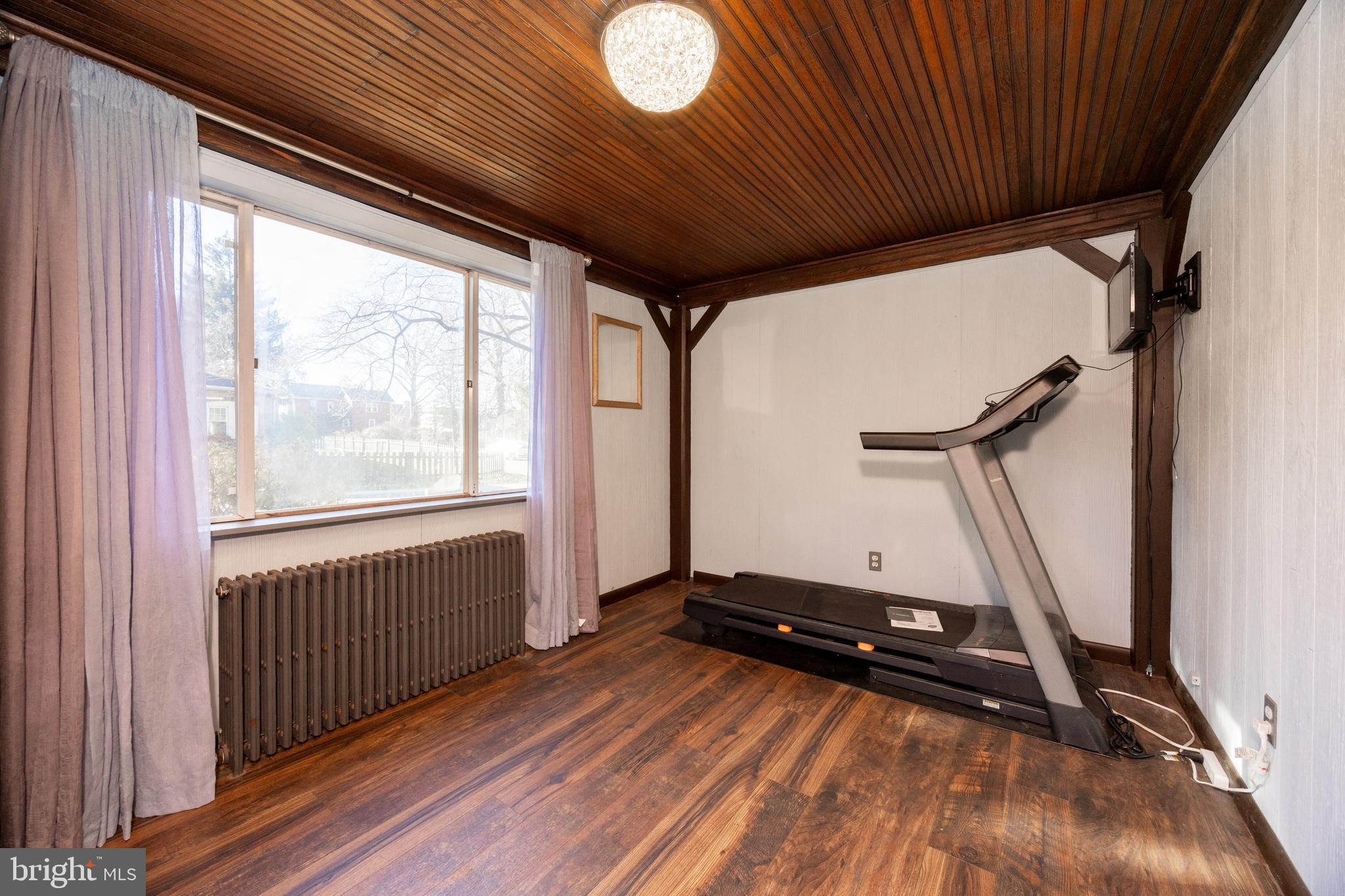 GRAND VIEW HGTS - Residential