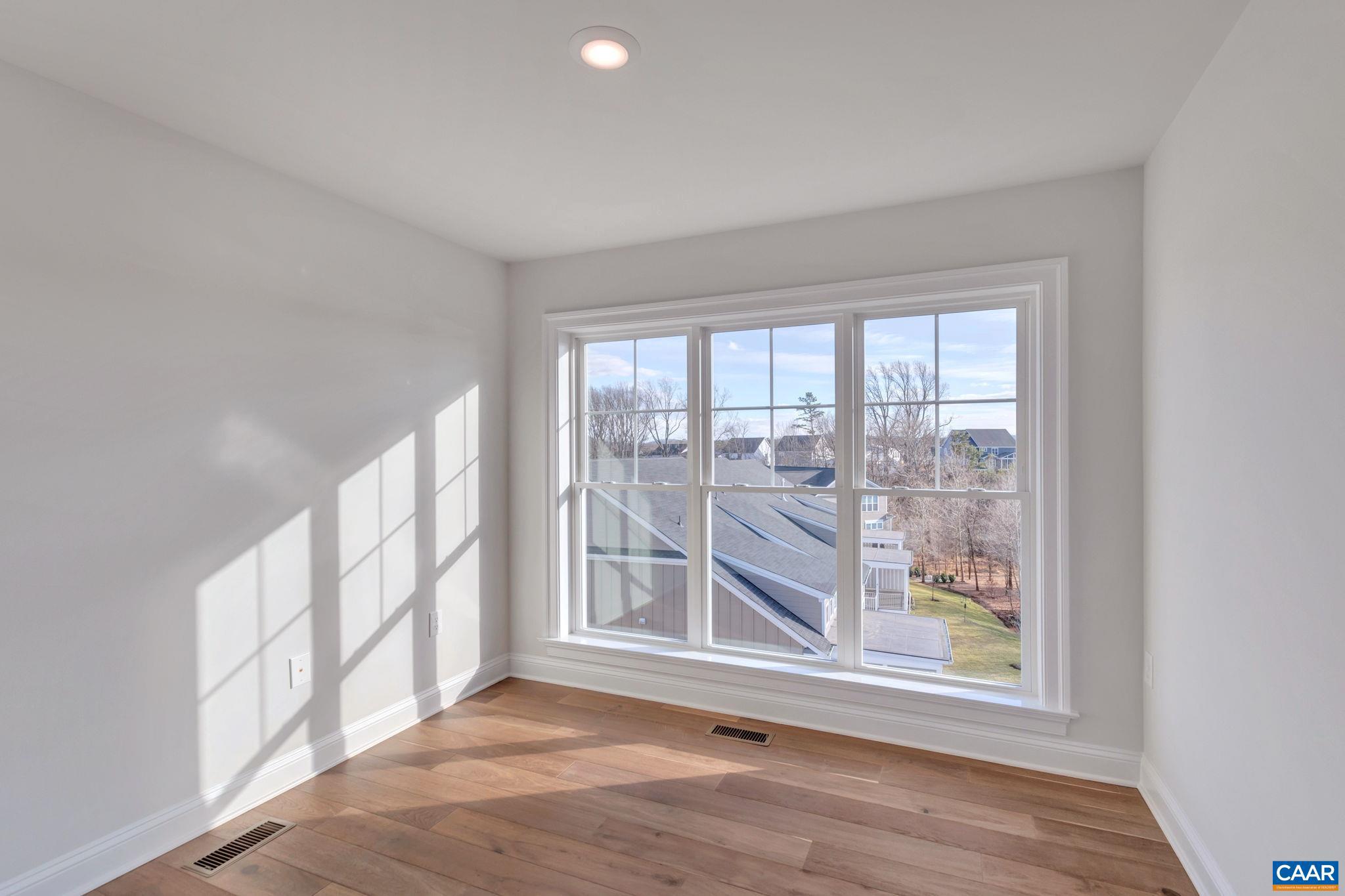 OLD TRAIL - Residential