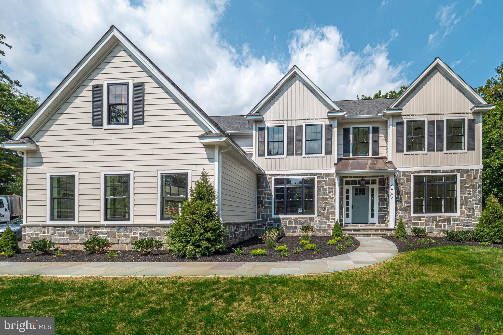 1402 TIMBER MILL LN