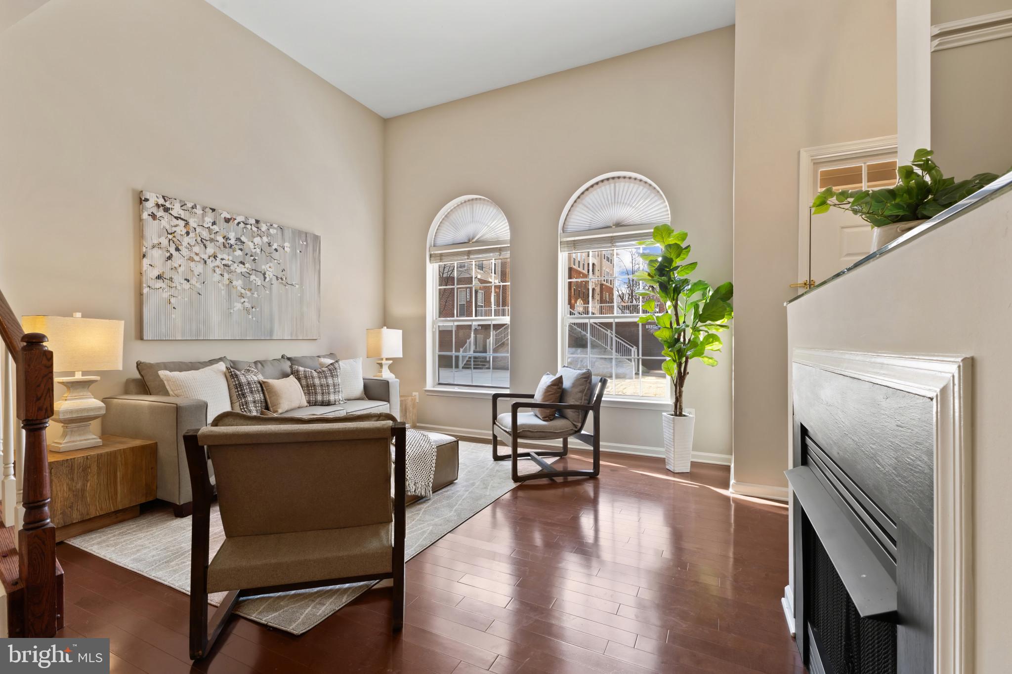 CAMERON STATION - Residential